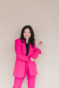 Portraitfoto von Annemarie Graf von Schönsein Blog.